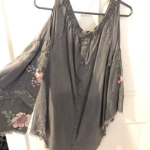 Ladies cold should top